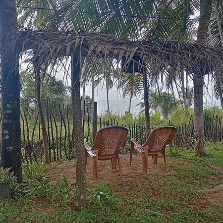 Tehan Homestay Dikwella Sur Exterior foto