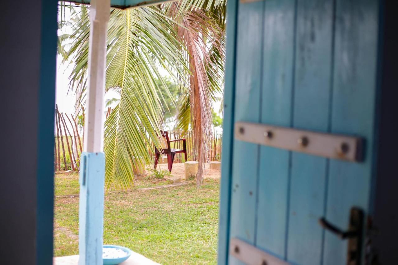 Tehan Homestay Dikwella Sur Exterior foto