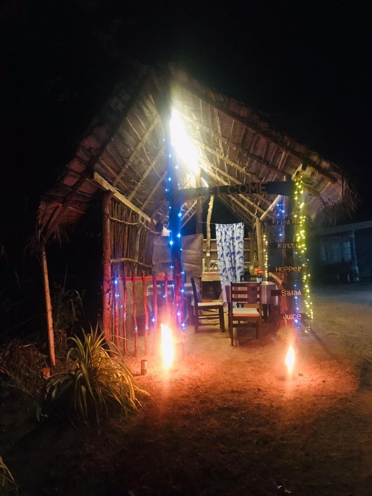 Tehan Homestay Dikwella Sur Exterior foto