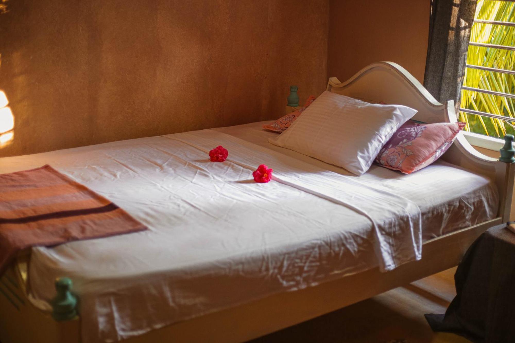 Tehan Homestay Dikwella Sur Habitación foto